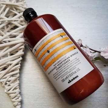 Поживний кондиціонер "Вегетаріанське диво" 1000 мл Davines Natural Tech Nourishing Vegetarian 686019 фото